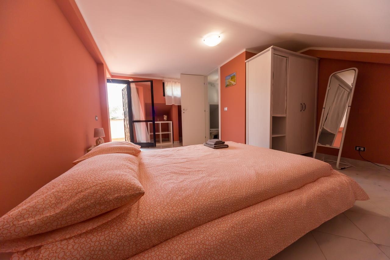 32 Hotel Ciampino Bagian luar foto