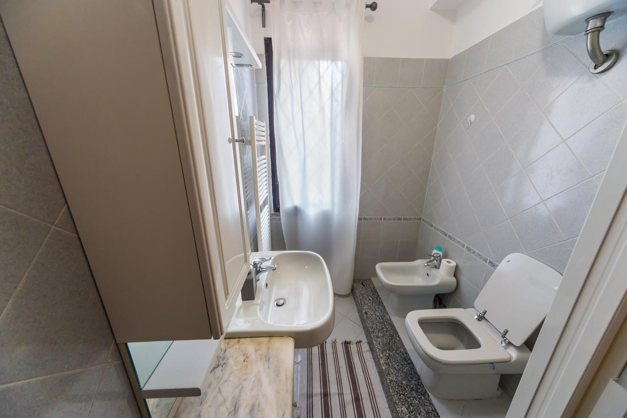 32 Hotel Ciampino Bagian luar foto