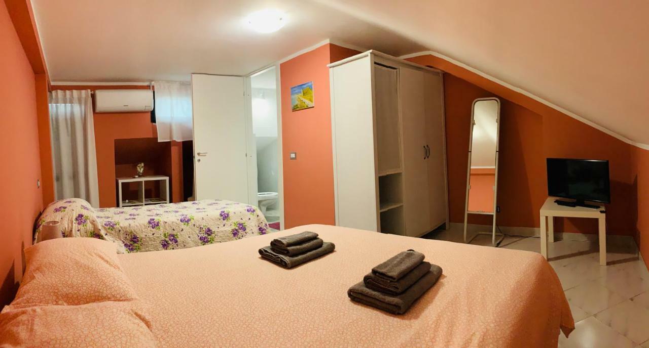 32 Hotel Ciampino Bagian luar foto