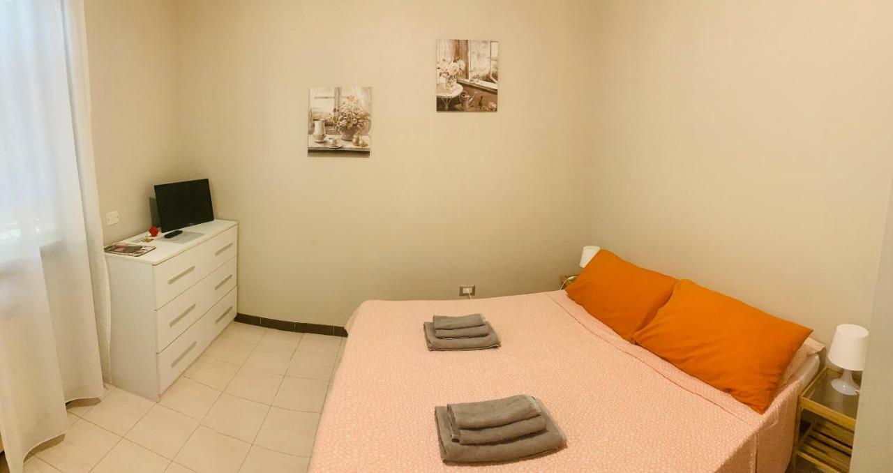 32 Hotel Ciampino Bagian luar foto